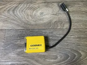 Adv100-cqhol2sr2 Cognex Barcode Scanner Pid Used