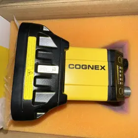 Dm374x-tmax-24-fca Cognex View Pictures Mounting Bracket Attached