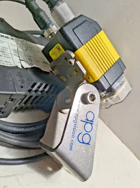 Kcc-rem-cgx-dm300 Cognex Barcode Reader With Cables Power Supply And Mounting #2