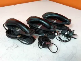 Ccb00-010bt Honeywell 1128 Lot Of 3 Voyager 1202g Barcode Scanners And Charging Bases