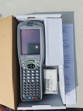 9900lup Honeywell Dolphin 9900 Scanner New Open Box So Selling As Used