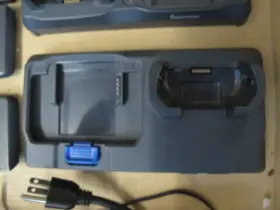 871-033-021 Intermec Lot Of 2 Ad27 Cn51 Cradle Docking Battery Charger 8 Batt #2