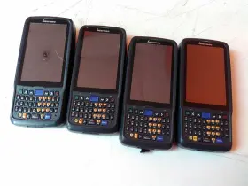 Cn51aq1kc00a1000 Intermec Lot Of 4 Defective Honeywell Mobile Computer As-is
