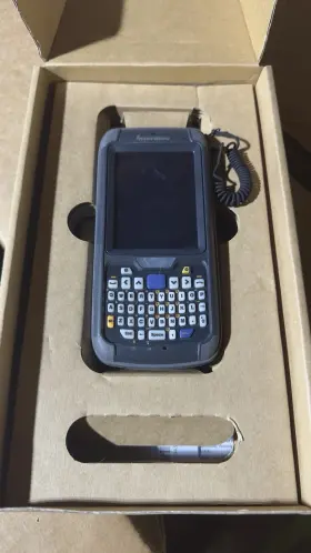 Cn70aq1knu3w2100 Intermec Cn70 Handheld Mobile Computer Wm6.5 Barcode Scanner