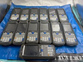 Cn70eq4kn00w1100 Intermec Lot Of 15 Cn70e /cn75 Mobile Computer Barcode Scanners