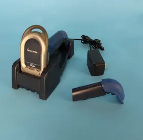 010-8215258 Intermec Sr61bxr-002 Sr61b Barcode Scanner Kit Bluetooth Charger 2 Batteries