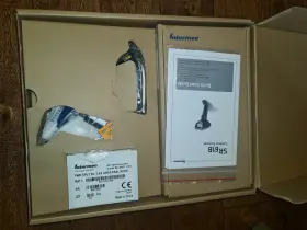 Sr61bxr-cb-001 Intermec Extended Range 2d Imager Handheld Scanner Full Kit New