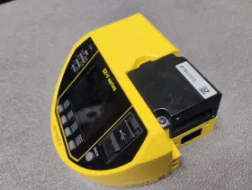 Sz-vu04 Keyence Laser Scanner #2