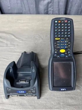 Mx7rm5k1s6rsusfnosaosow6c8 Lxe Mx7 Barcode Scanner And Charging Base 2 Batteries Untested