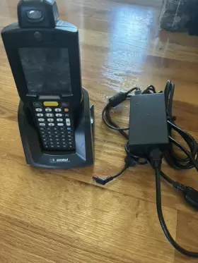 Mc3190-rl4s04e0a Motorola Barcode Scanner With Battery And Charger