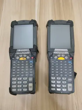 Mc9090-kh0hjefa6ww Motorola Lot Of 2 Symbol Barcode Scanner No Battery