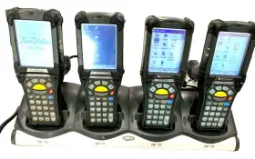 Mc9090-gf0jbaga2wr Symbol 4 X Motorola 28key Ce5 Mono Crd9000 Charhger P.s