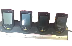 Ppt8846-r3bz0xww Symbol Lot Of 4 Pocket Pc With Gang Charger No Ac Adapter Sold As