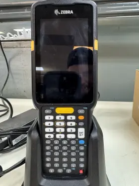 Mc330m-gl4ha2us Zebra Wireless Scanner Charging Cradle