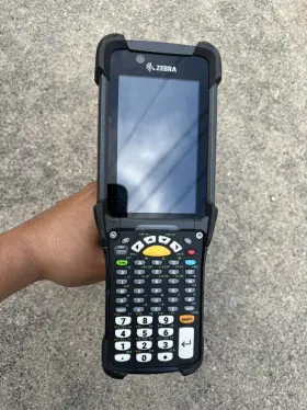 Mc930p-gsagg4na Zebra 1d Laser 53 5250 Keypad Android